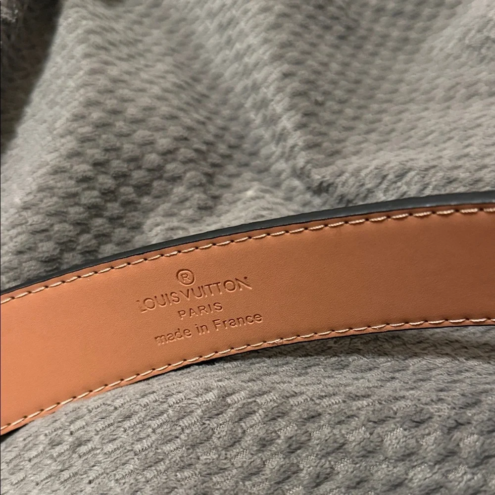 Louis Vuitton Black Monogram LV Buckle Reversible Belt